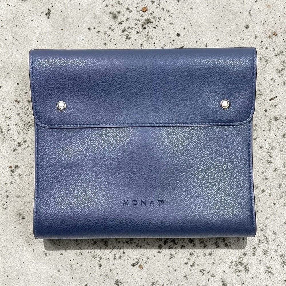 Monat Vegan Leather Padfolio Portfolio Organizer Snap Closure Travel Blue